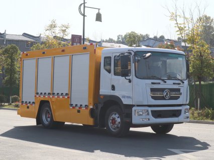 東風(fēng)D9大流量排水車