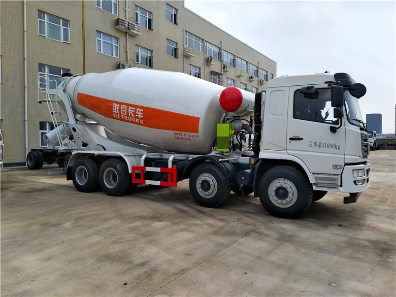 輕量化攪拌車(chē)聯(lián)合12方