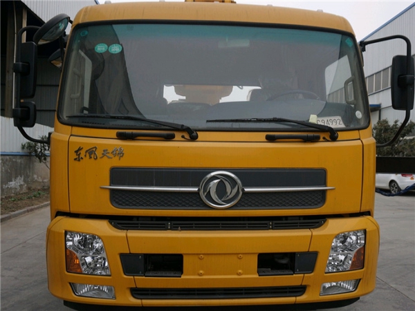 國六東風天錦36米高空作業(yè)車